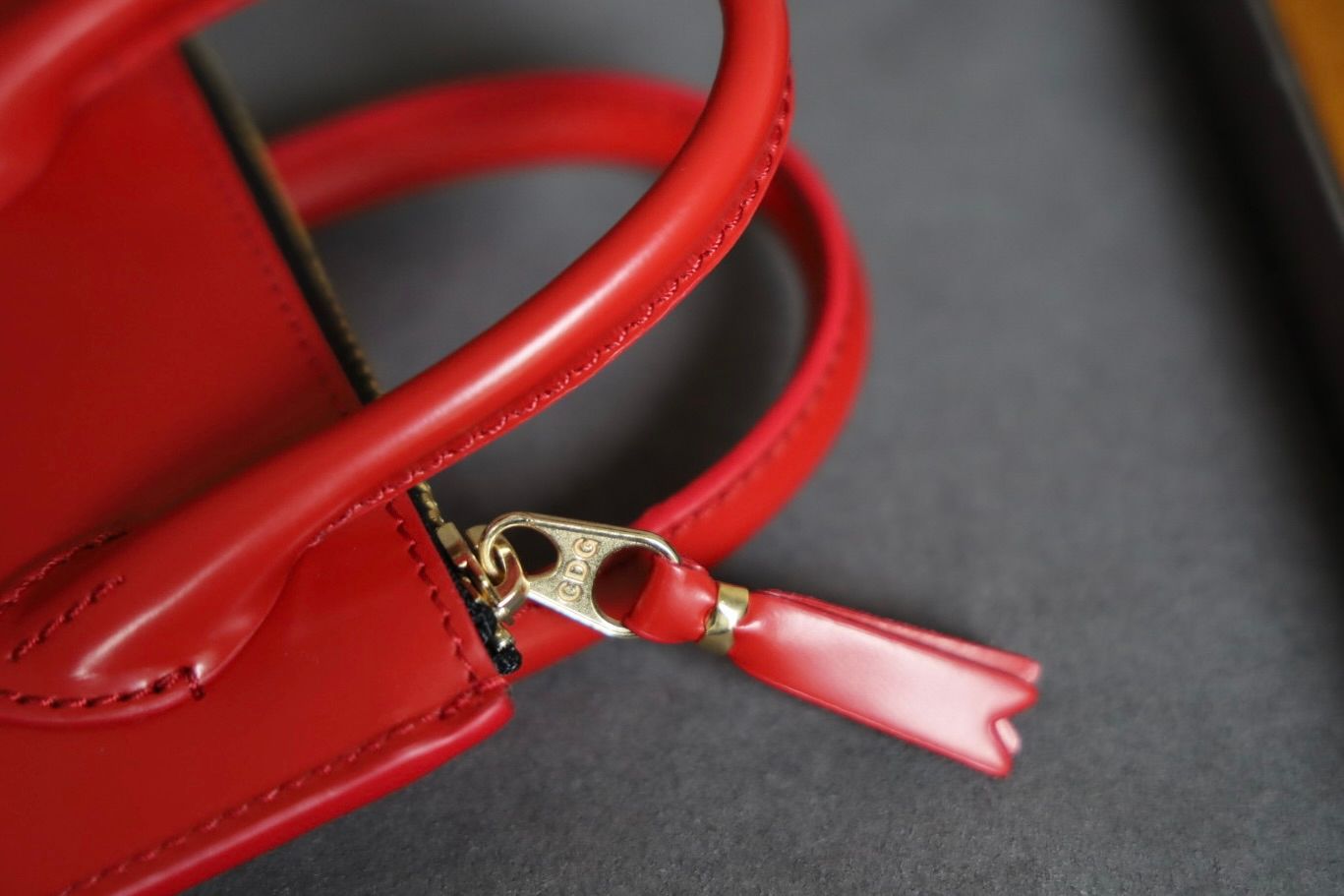 コムデギャルソン 財布 HANDELS L字型ZIP WALLET (8Z-U310-051)RED☆9月27日発売！