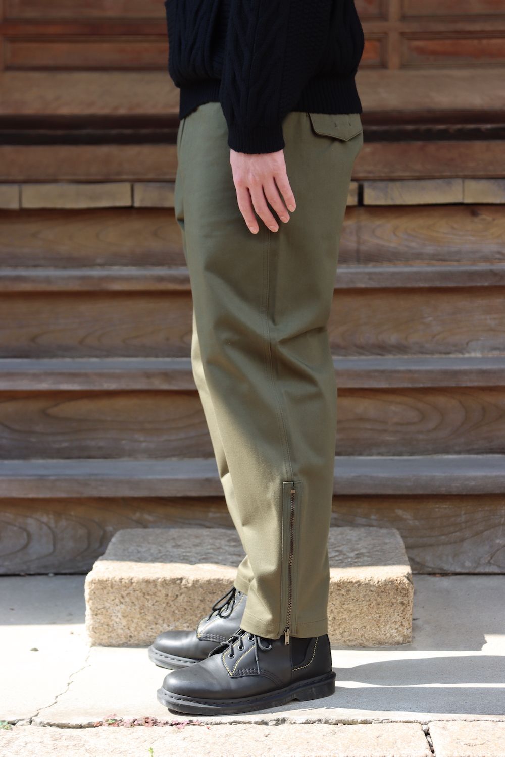 YOKE CROSSING CABLE CREW NECK KNIT(YK21AW0288S) style.2021.10.9