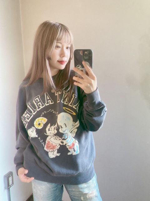 ©SAINT M××××××23AW CREW NECK SWEAT_SAINT ARIES"BLACK"スタイル