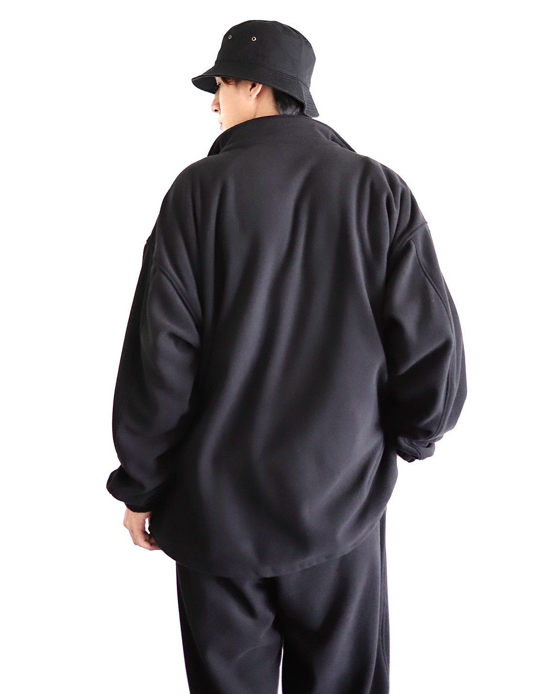 ReFresh!Service. リフレッシュサービス FLEECE TRACK SUITスタイル