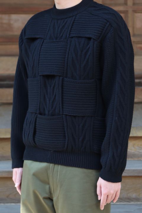 YOKE CROSSING CABLE CREW NECK KNIT(YK21AW0288S) style.2021.10.9