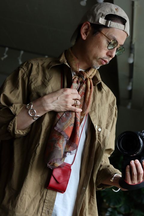 アプレッセ22AW Over Dyeing Military Shirt"BEIGE"スタイル