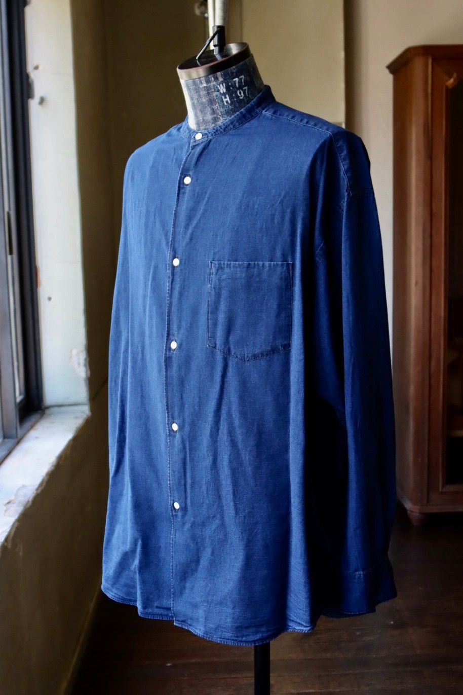 グラフペーパー SIDOGRAS Indigo Poplin L/S Oversized Band Collar Shirt(GM252-50046)DARK FADE☆8月2日(土)発売！