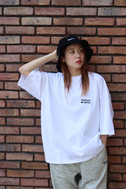 VIBTEX for FreshService “S/S CREW NECK TEE” style.2022.10.25