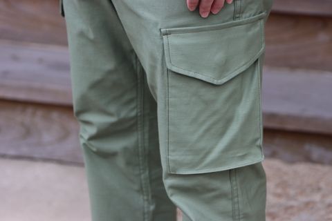 COMME des GARCONS HOMME カレッジロゴスウェット(HH-T016-051) style. 2021.09.05.