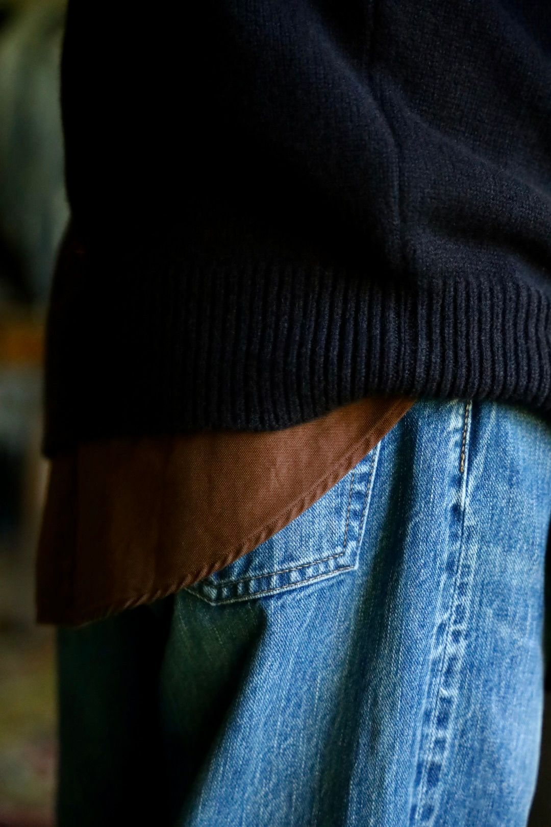 A.PRESSE Turtleneck Sweater"BROWN"スタイル