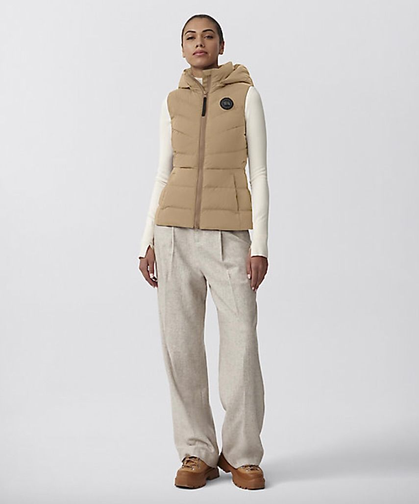 カナダグースレディース Clair Vest Black Label クレア ベスト ブラックレーベル(2333WB)Desert Sand☆新作発売！
