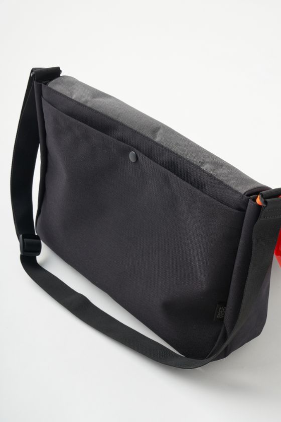 セダンオールパーパス FW24 OUTDOOR PRODUCTS® / NIMBUS Shoulder Carry-All(SD24F-BG01)Black☆9月7日(土)発売！