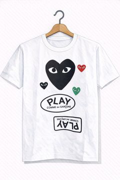 PLAYプレイコムデギャルソン レッド ブラック グリーン エンブレムTシャツ (BLACK)☆新作発売！