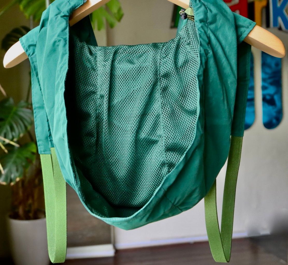 イズネス23SSフーディ HOODIE(1005SSAC01)GREEN