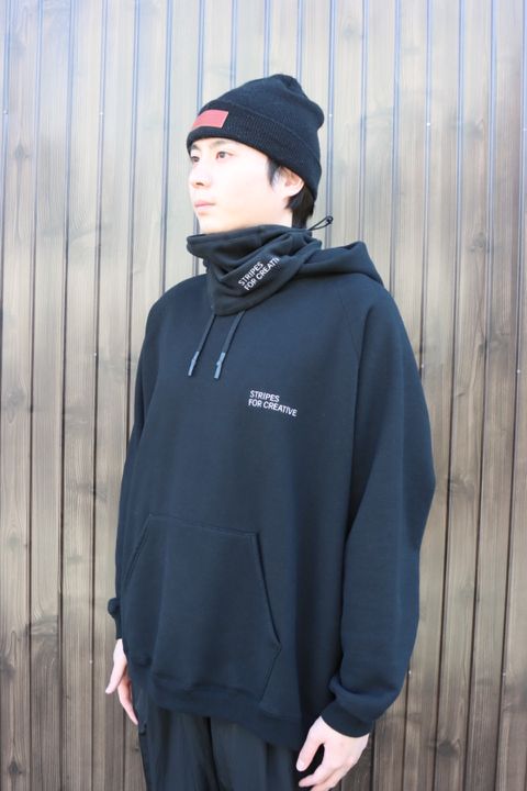 SFC RAGLAN HOODIE"BLACK"style.