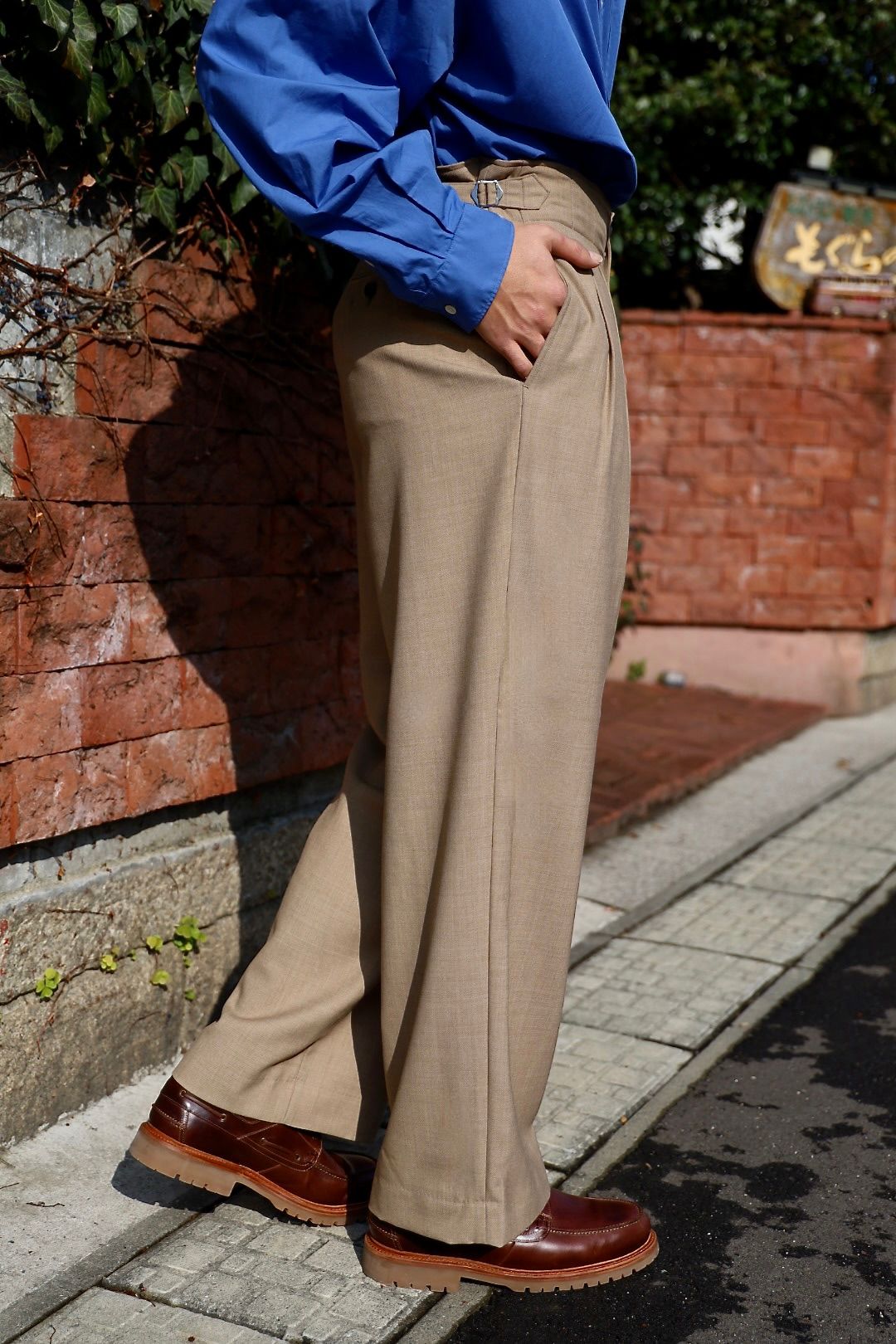 marka マーカ 26SS TWO TUCK MILITARY TROUSERS -RECYCLED POLYESTER NON-MULESED WOOL GABARDINE-(M26A06PT01C)BEIGE☆新作発売！