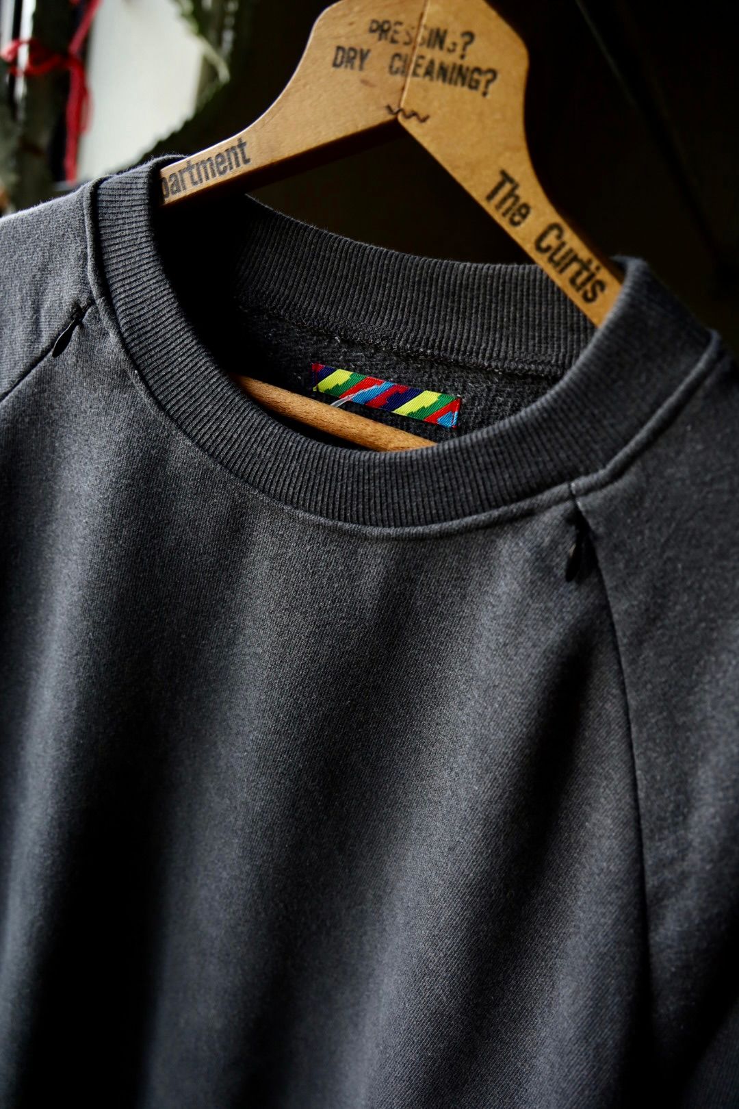 イズネス 26SS Ventilated Sweatshirt (26SS_13_1008SSSW01)BLACK☆新作発売！