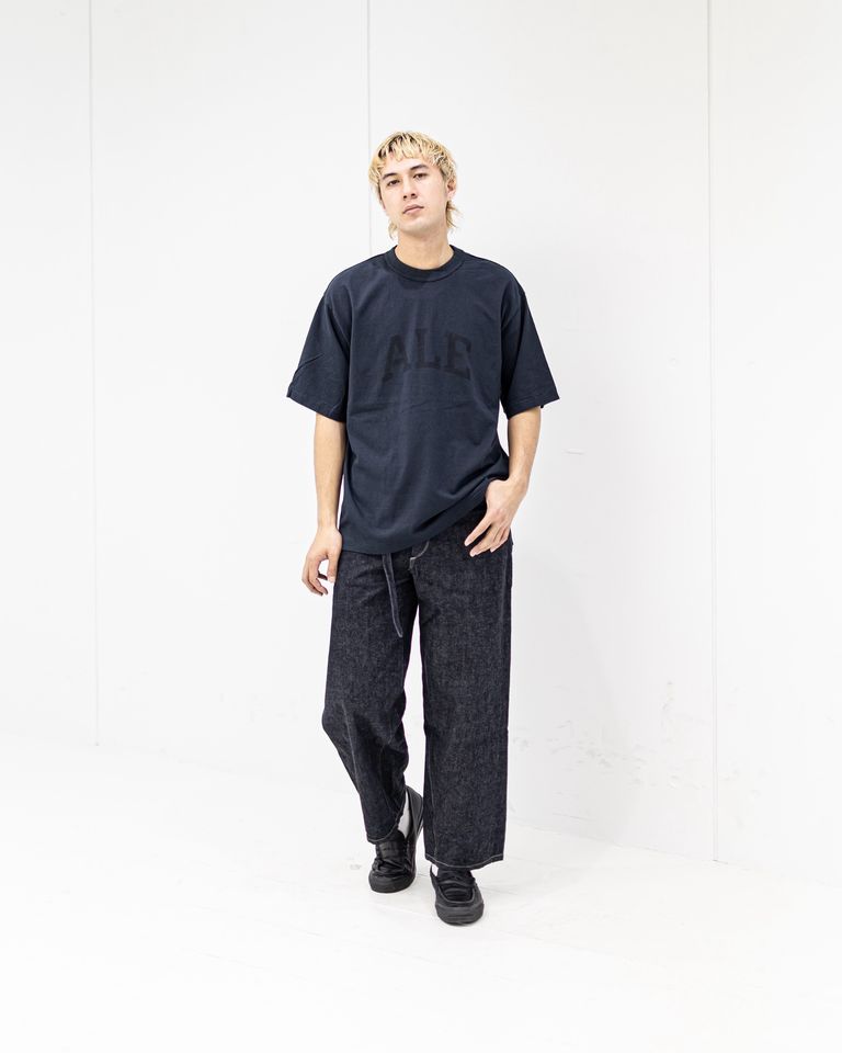 blurhms ROOTSTOCK ALE-Y 88/12 Print Tee WIDE (BLACK) 新作発売！