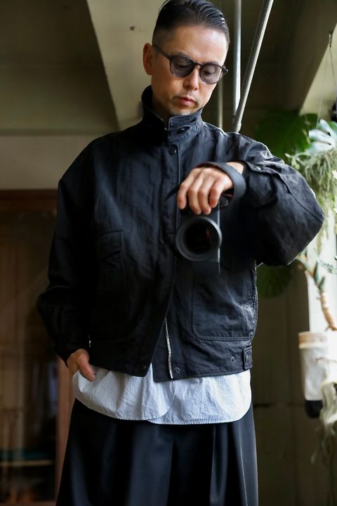 YOKE NYLON BOMBER JACKETスタイル