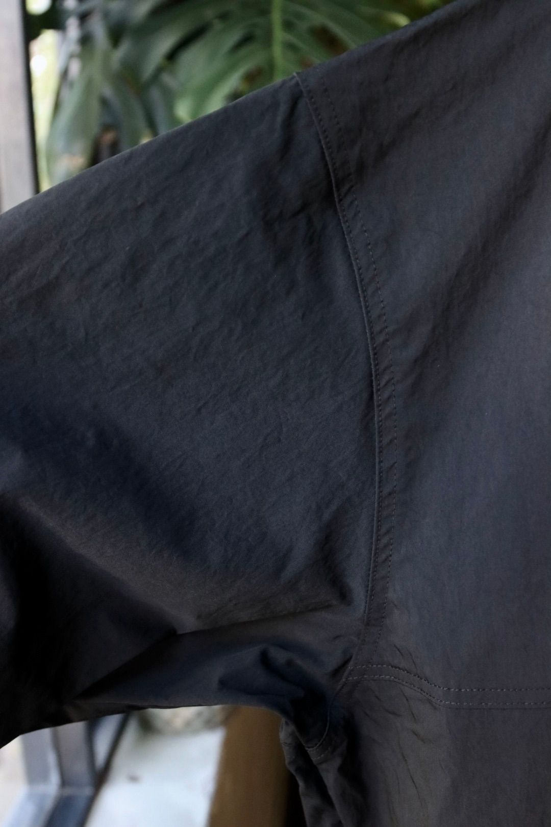 イズネス23AW シャカシャカプルオーバーシャツ SHAKA SHAKA PULLOVER SHIRTS(1003AWSH01W)BLACK☆9月7日(木)発売！