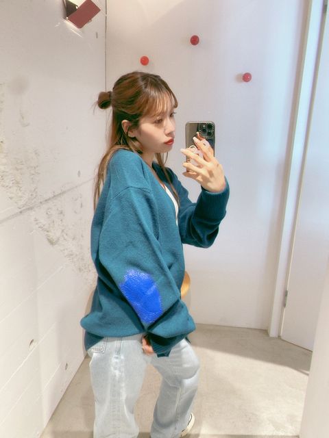 YOKE 新作PAINTED ELBOW PATCH CARDIGAN style.2024.8.23