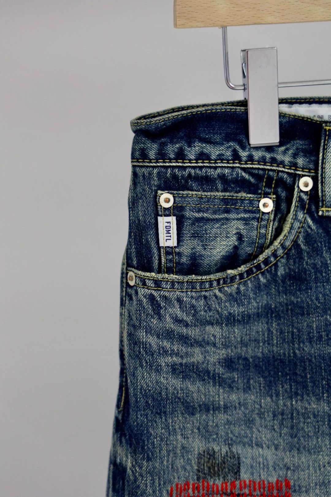 ファンダメンタル デニムパンツ SLIM FIT DENIM CS129 (FA25MT129)INDIGO