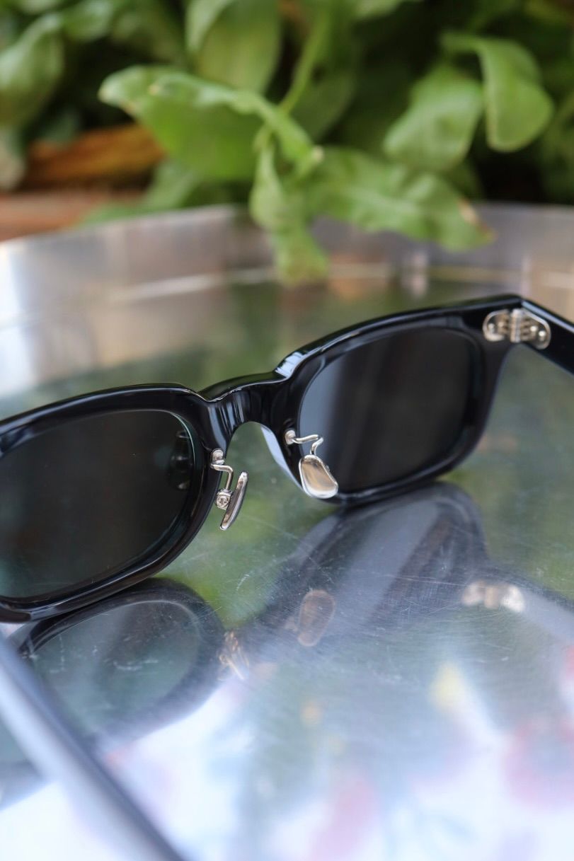 ノチノオプティカル "ONDA " #2. GROSS BLACK × W BLACK (非調光モデル)