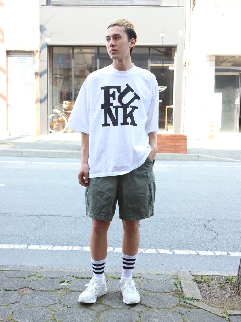 イズネスミュージック 25SS FUNK T-SHIRT(IMP5_06_FUNKRIT01)WHITE