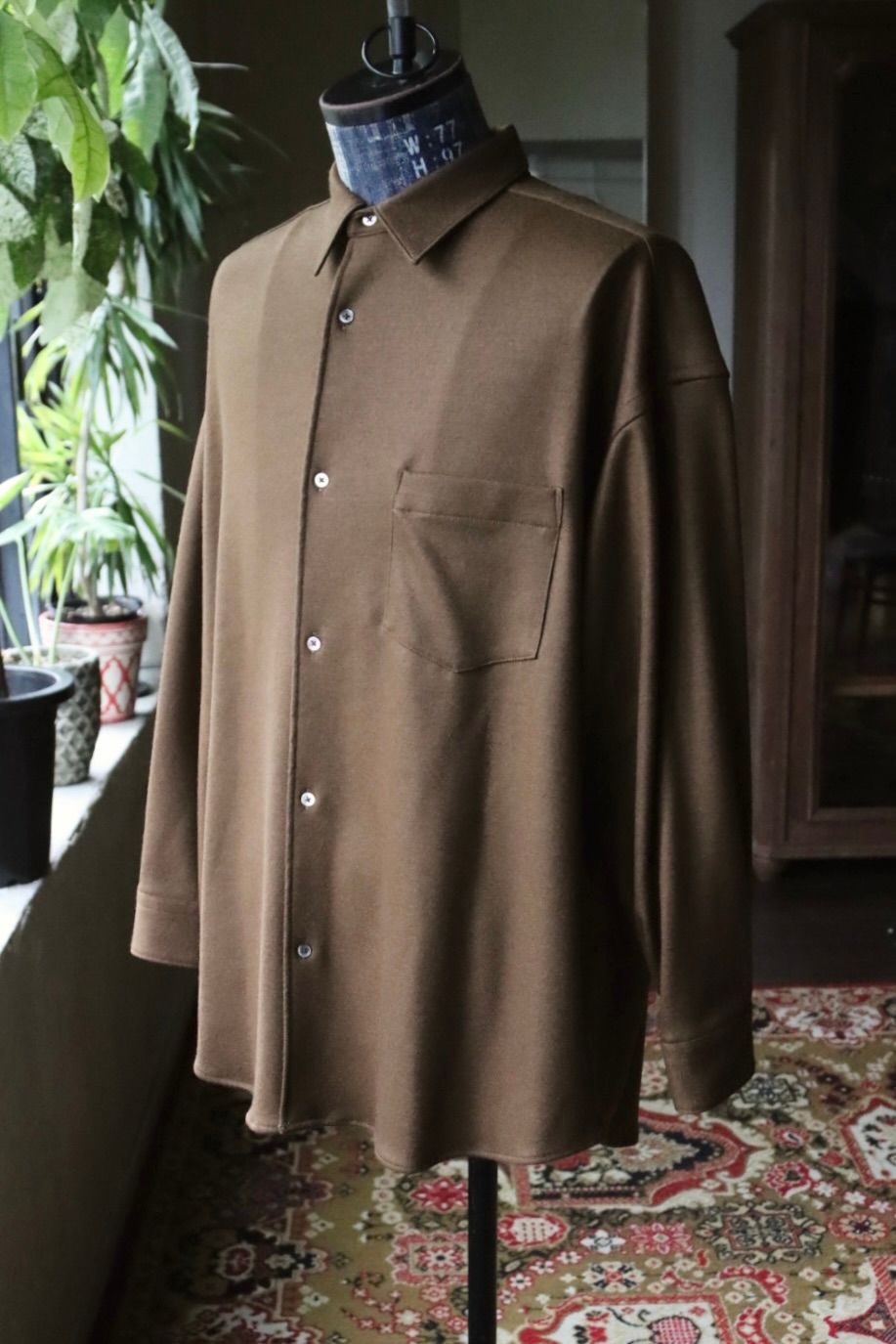 グラフペーパー 25AW Wool Smooth Flannel Oversized Regular Collar Shirt(GU253-50221B)BROWN☆10月4日(土)新作発売！