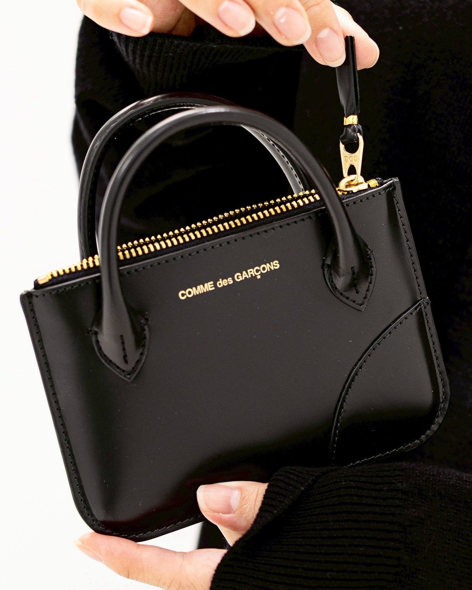 コムデギャルソン HANDELS ARECALF ZIP POUCH M (8Z-U810-051)BLACK☆9月6日発売！