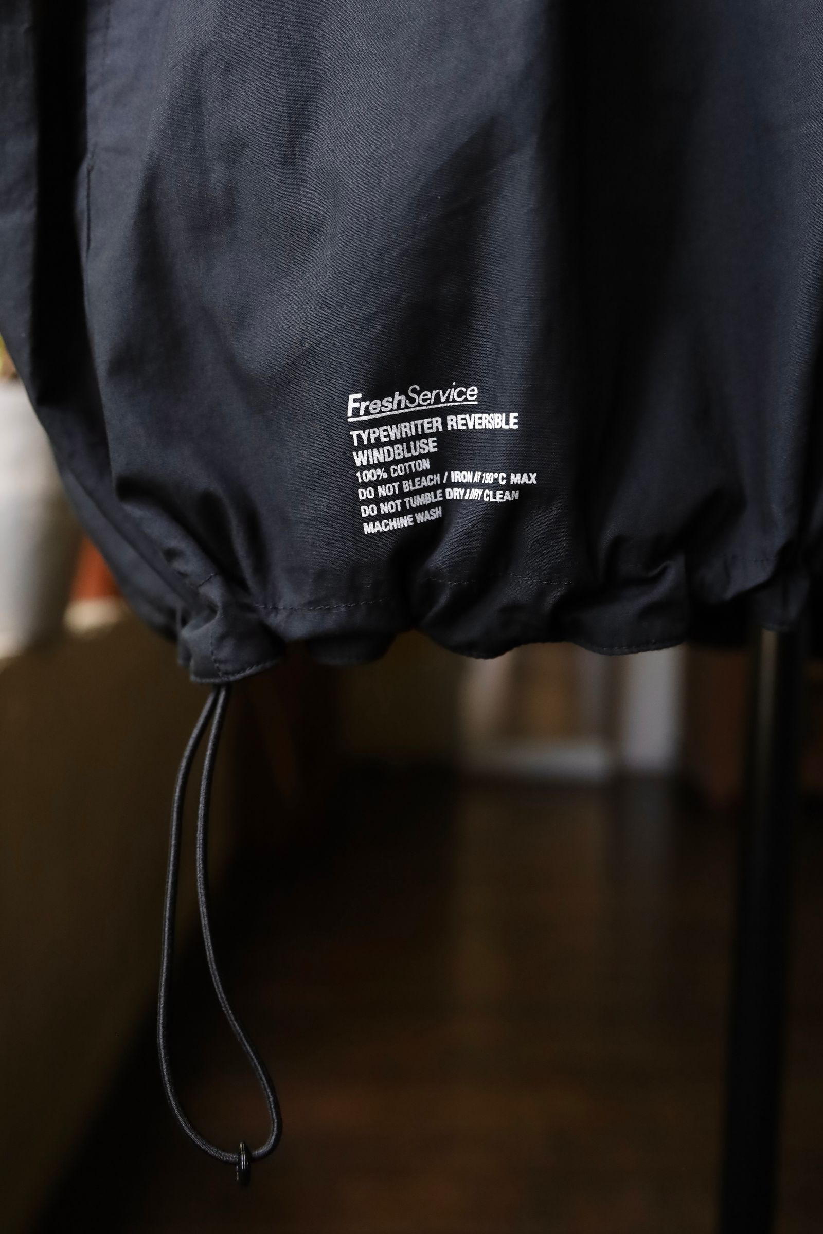 フレッシュサービス TYPEWRITER REVERSIBLE WINDBLUSE(FSC243-30007)BLACK