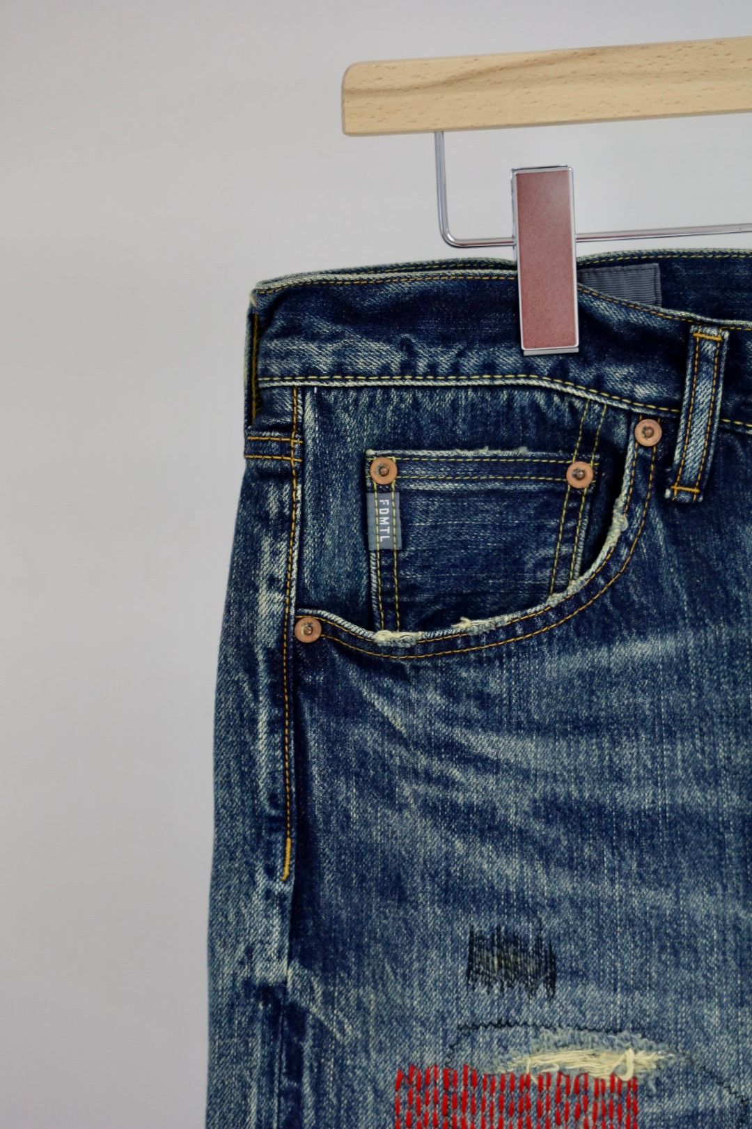 ファンダメンタル デニムパンツ CLASSIC FIT DENIM CS129 (FA25MG129)INDIGO