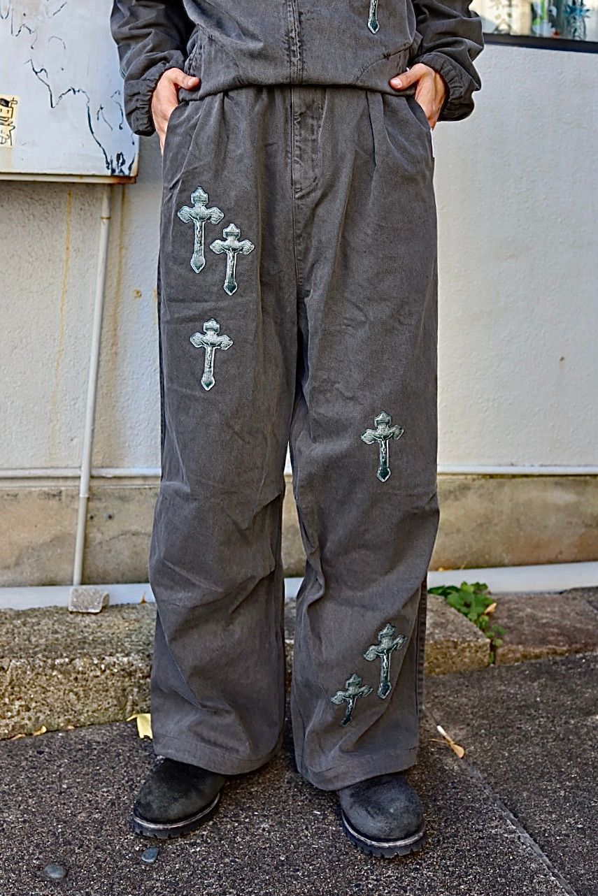 TALKING ABOUT THE ABSTRACTION CROSS JACKET MARKスタイル