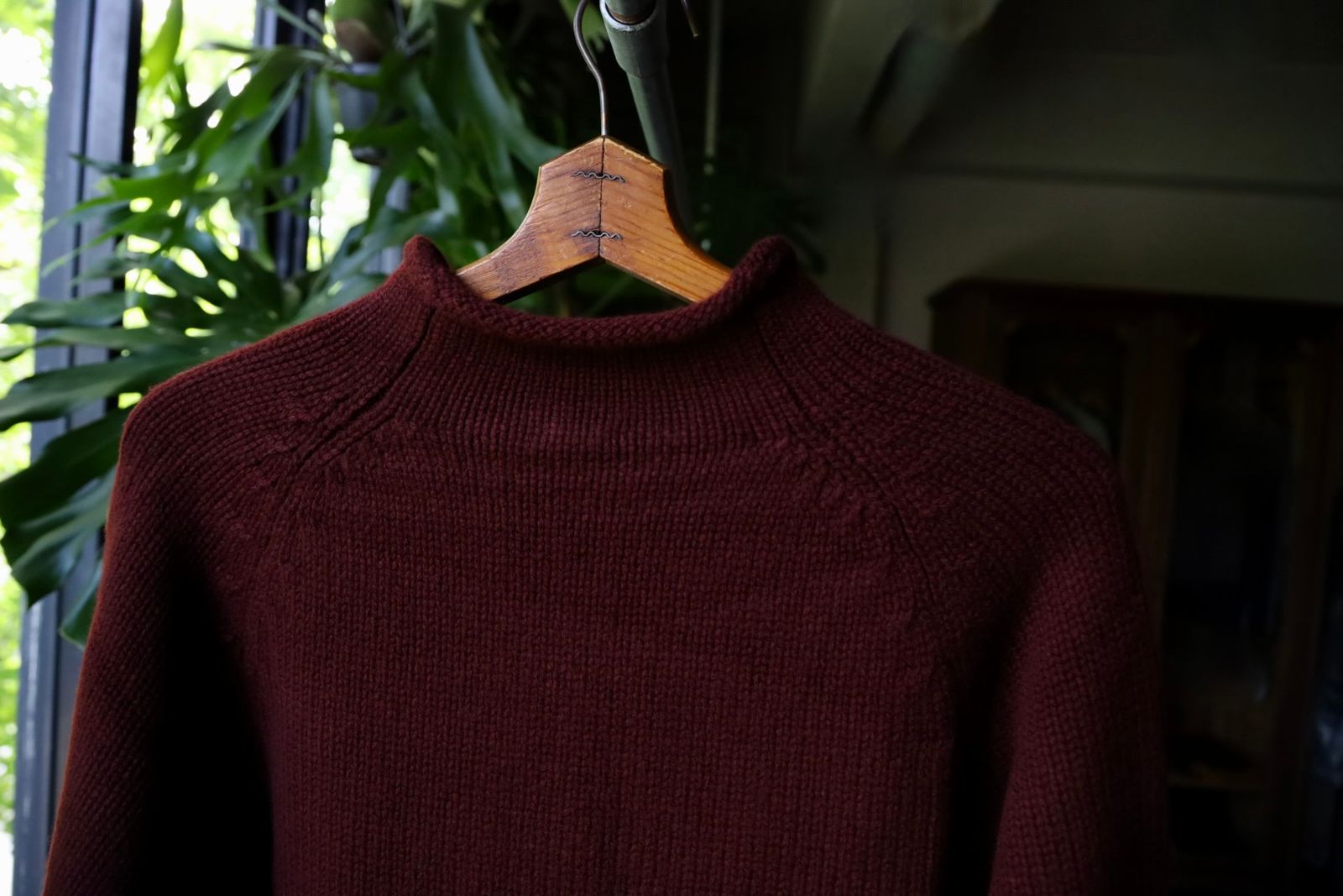 アプレッセ Roll Neck Sweater(24AAP-03-08K)BURGUNDY