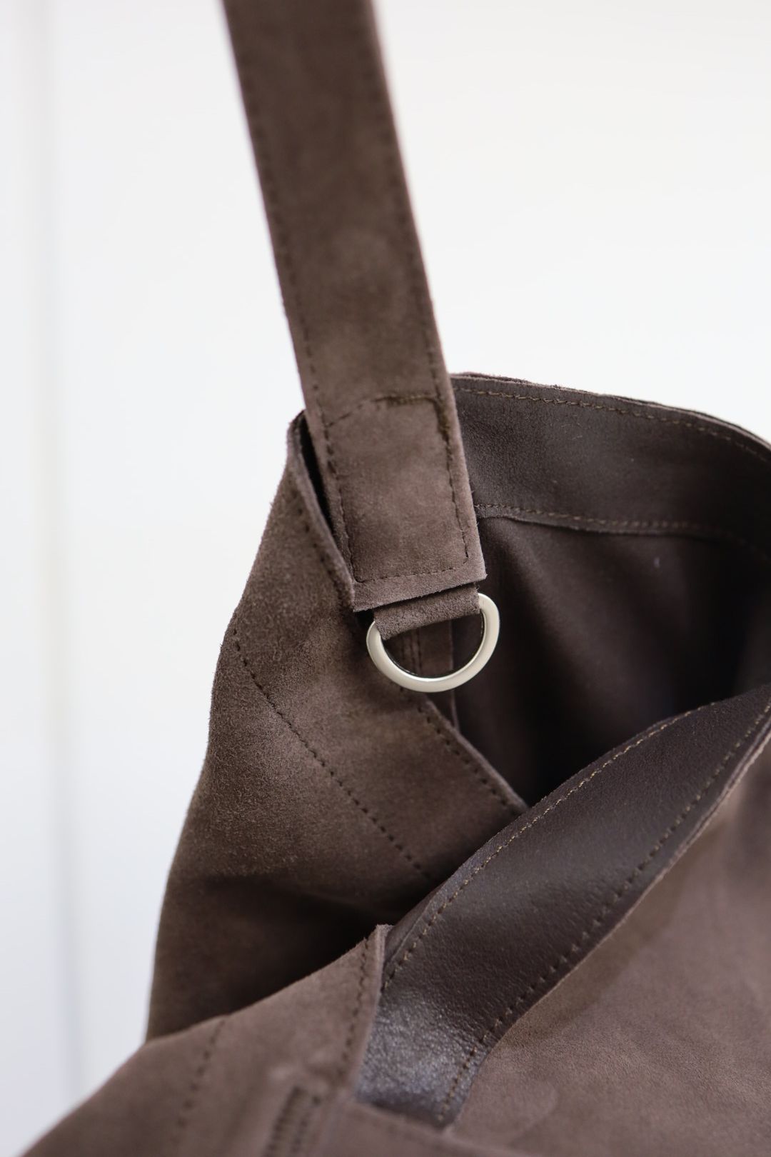 Morphee / モルフェトートバッグ MESSENGER OIL SUEDE(MSG-ODC)DARK CHOCO☆新作入荷！