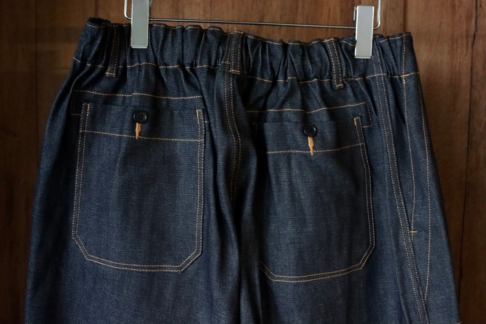 イズネス 24SSバルーンベイカーパンツBALLOON BALER PANTS (1006SSBALOONPT01)INDIGO