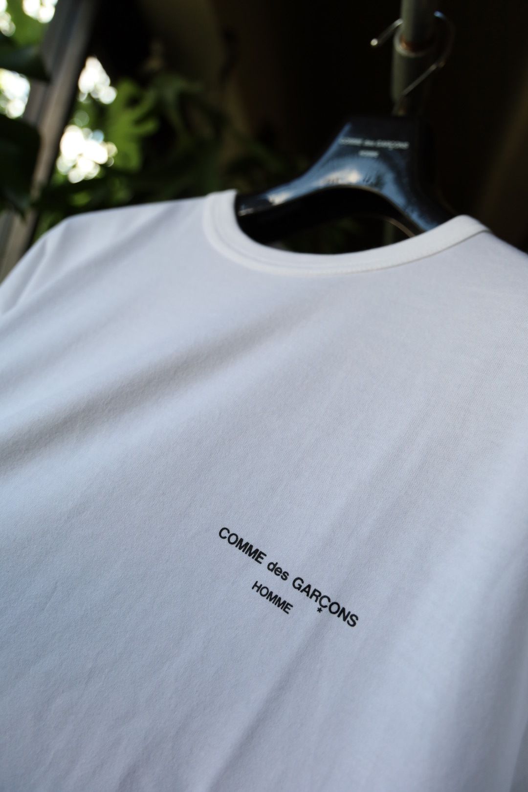 コムデギャルソンオム24AW ロゴTシャツ(HN-T101-051)WHITE☆8月3日(土)発売！