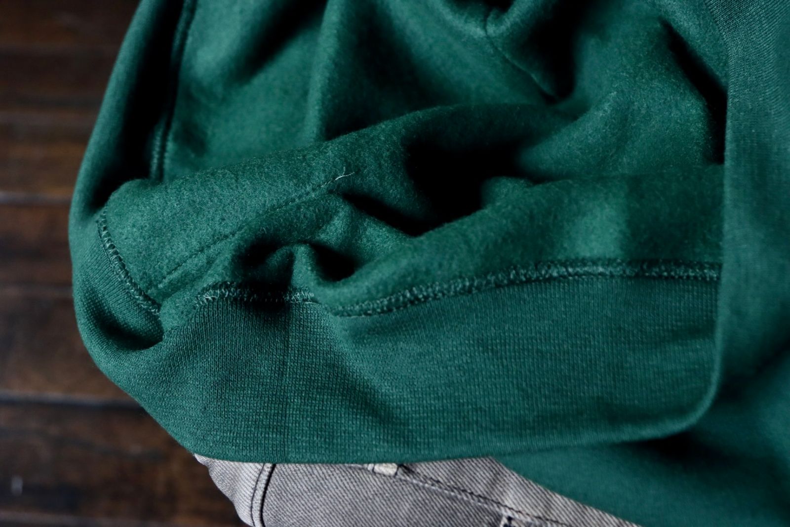 セダンオールパーパスFW23 COLLEGE LOGO HOODIE(SD23F-CT04)FOREST