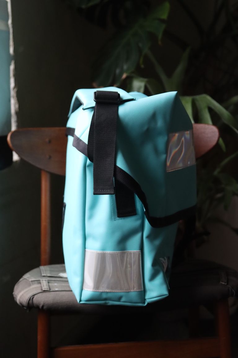 SAINT M×××××× - セントマイケル メッセンジャーバッグ MESSEANGER BAG 