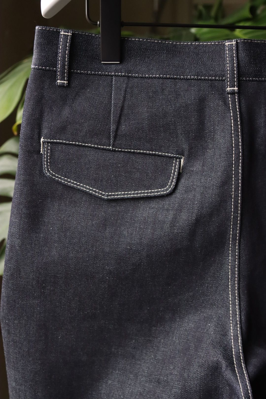 Graphpaper - グラフペーパー Selvage Denim Two Tuck Tapered Pants(GU221-40028B)RIGID  | mark