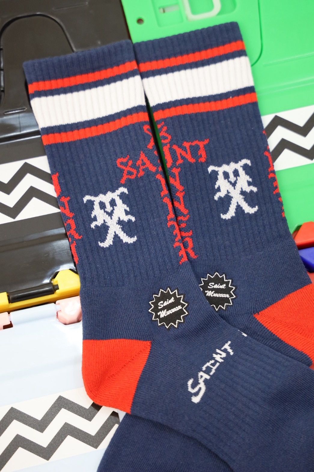 セントマイケル SINNER SOCKS (SM-HR1-0000-114)BLUE/RED★10月11日(土)発売！