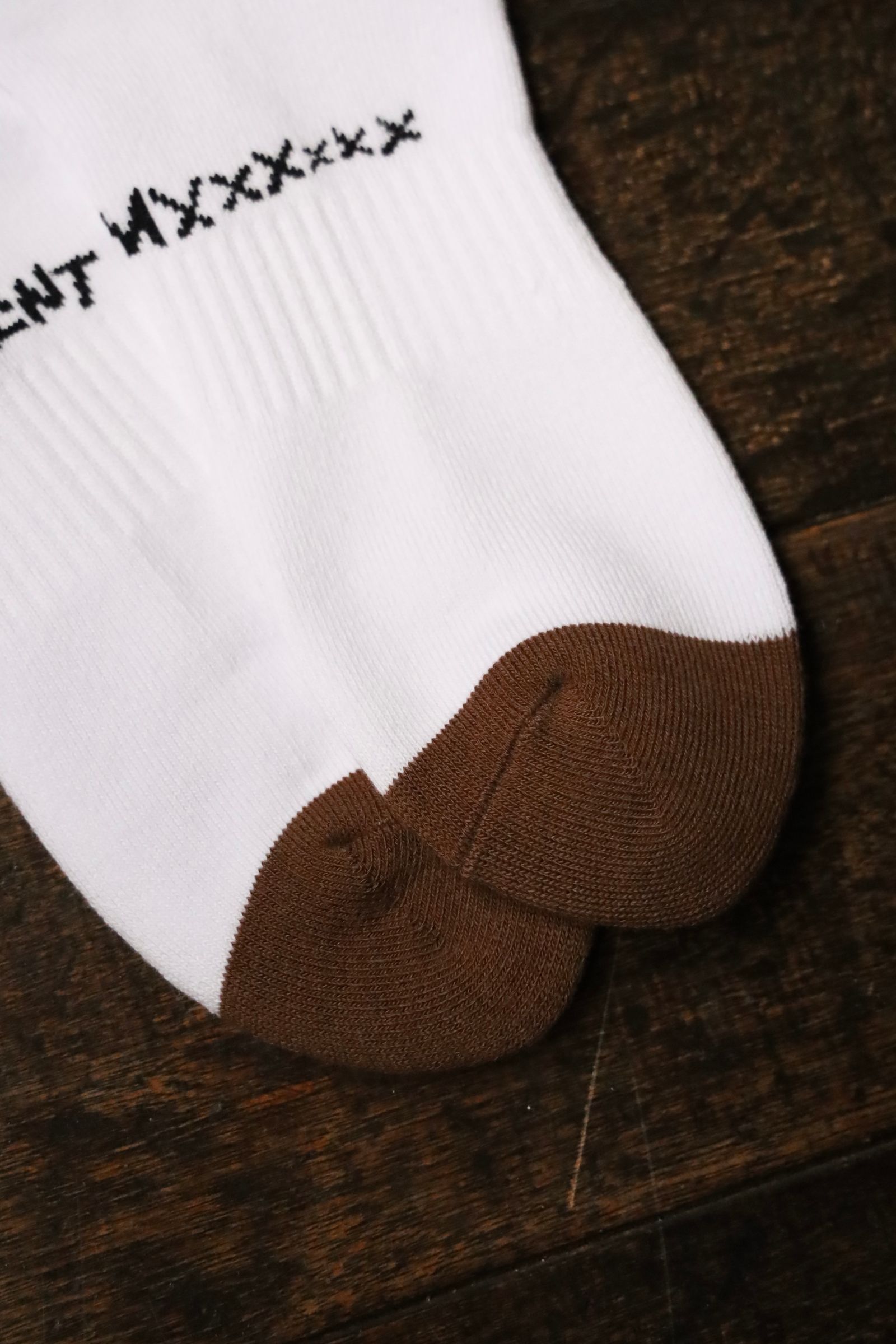 セントマイケル25SS SAINT SINNER SOCKS (SM-HR8-0000-109)BROWN