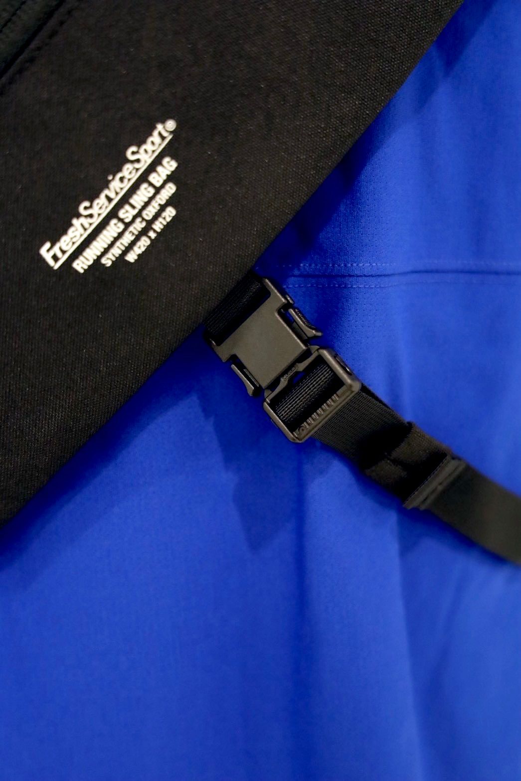 フレッシュサービス RUNNING SLING BAG(FSS263-90135)BLACK