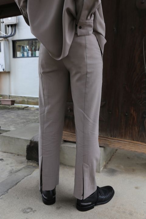 YOKE 5G CONNECTING RIB CARDIGAN(YK21SS0223S) style. 2021.03.07.