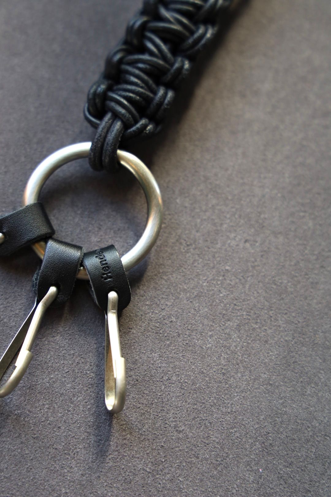 エンダースキーマ 26ws キーホルダー not army key flog(qn-rc-nak)black