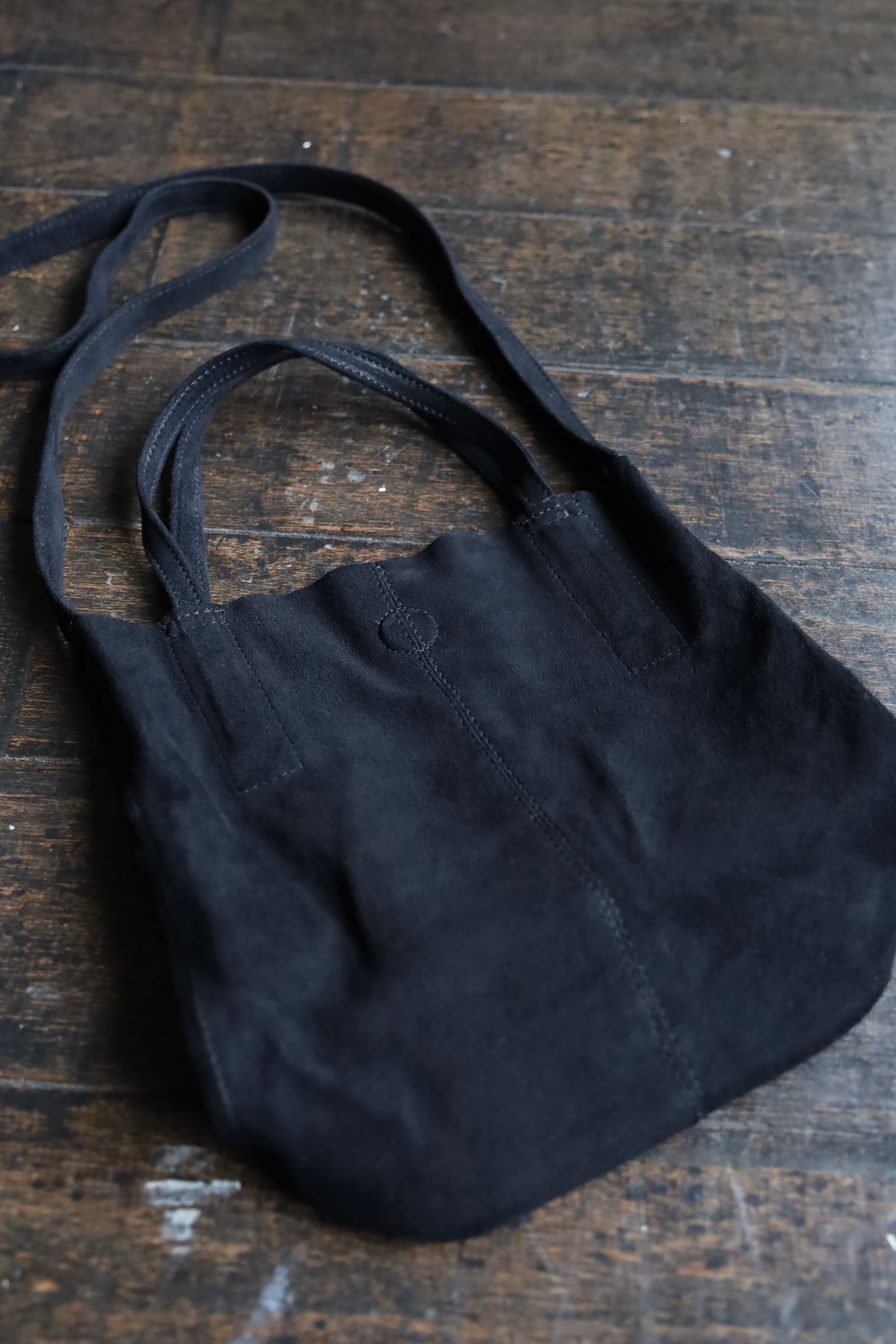 Morphee / モルフェトートバッグ 2WAY SMALL TOTE（LONG)OIL SUEDE BLACK