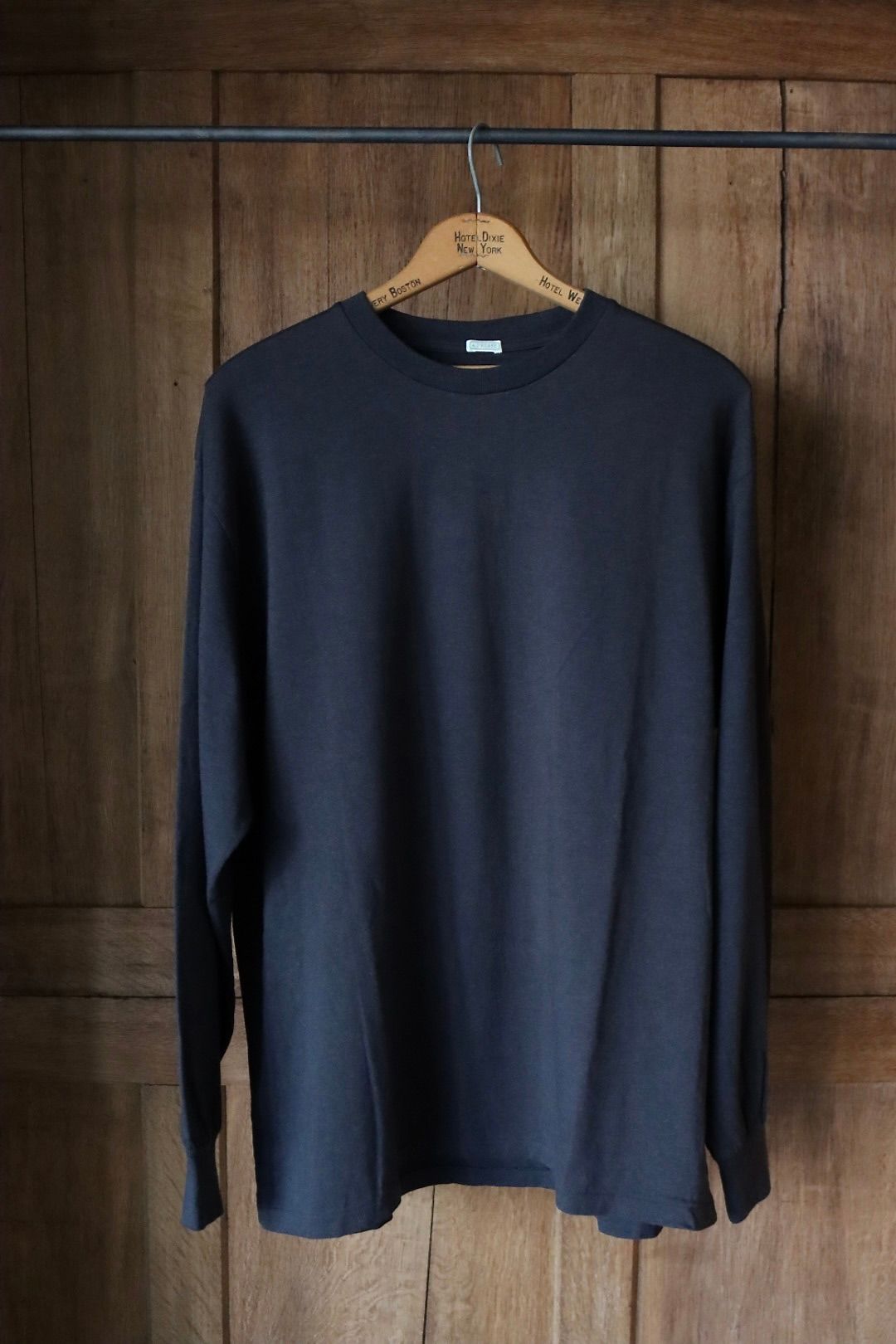 A.PRESSE - アプレッセ24SSカシミヤTシャツ Cashmere Blend L/S  T-Shirt(24SAP-05-07K)CHARCOAL☆1月27日(土)発売！ | mark