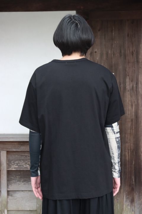 yohji yamamoto ULTIMA DENSE PLAIN STITCH WOMAN PRINT SHORT SLEEVES style.2022.1.30. ※2月2日発売