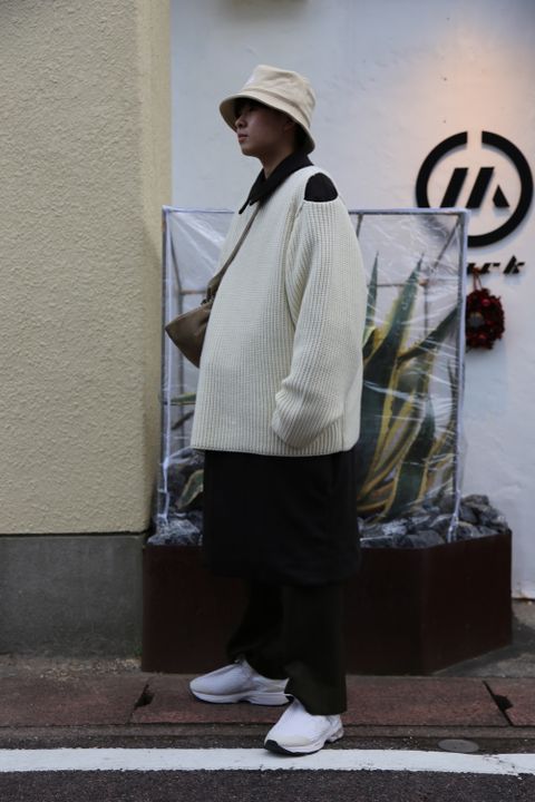 sulvam Slit over knit style 2020.12.27.