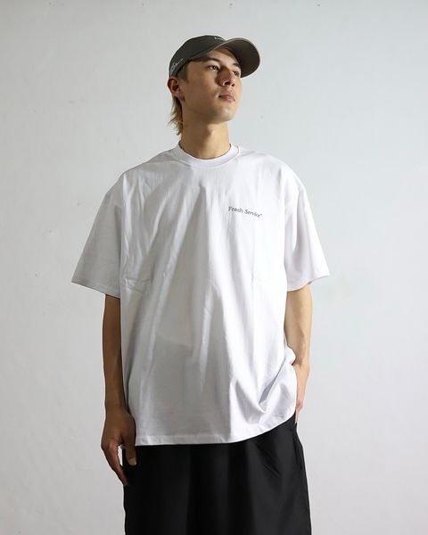 FreshService CORPORATE PRINTED S/S TEE(BLACK)style 2024.4.26