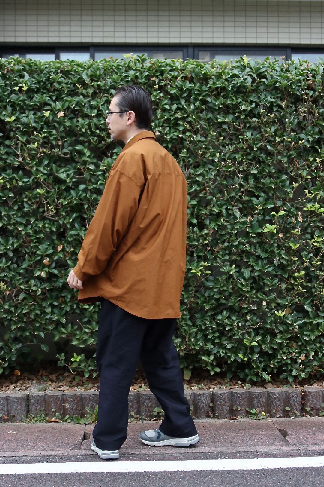Graphpaper Broad Oversized L/S Regular Collar Shirt"BROWN"style.2021.10.16.