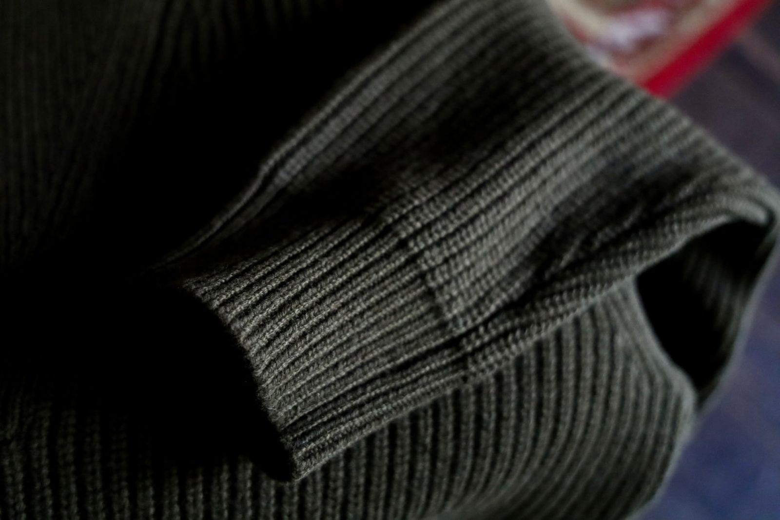 A.PRESSE - アプレッセ Jeep Sweater(24AAP-03-11K)OLIVE | mark