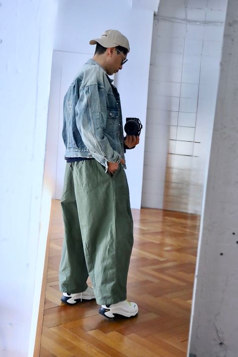 is-ness BALLOON BAKER PANTS"KHAKI"スタイル.2025.1.13.