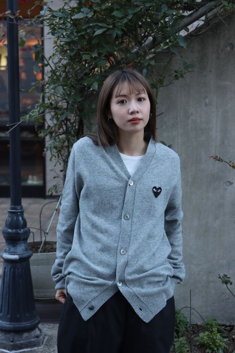 プレイコムデギャルソン PLAY CARDIGAN (Ligth Gray) MEN'S style.2023.1.6